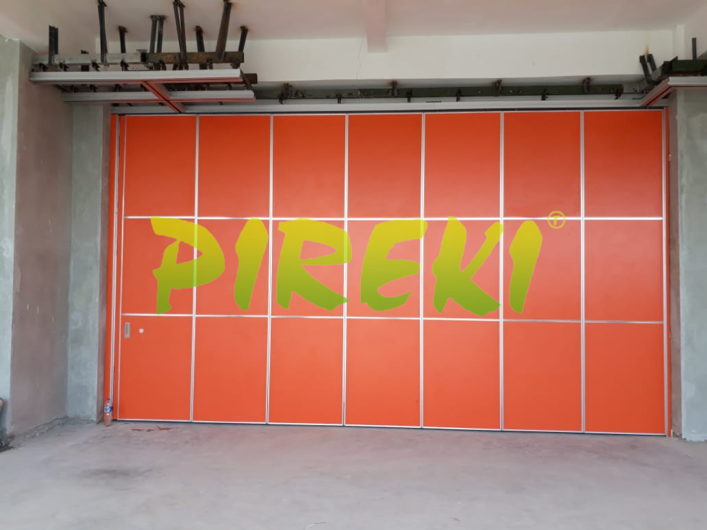 partisi geser PIREKI