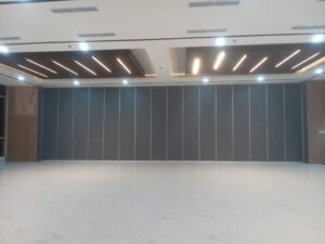 pintu partisi surabaya