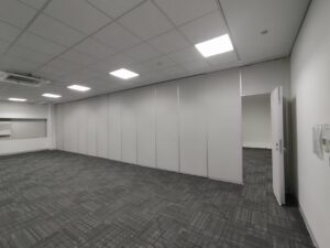 Inspirasi Partisi Lipat Geser