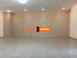 partisi peredam suara